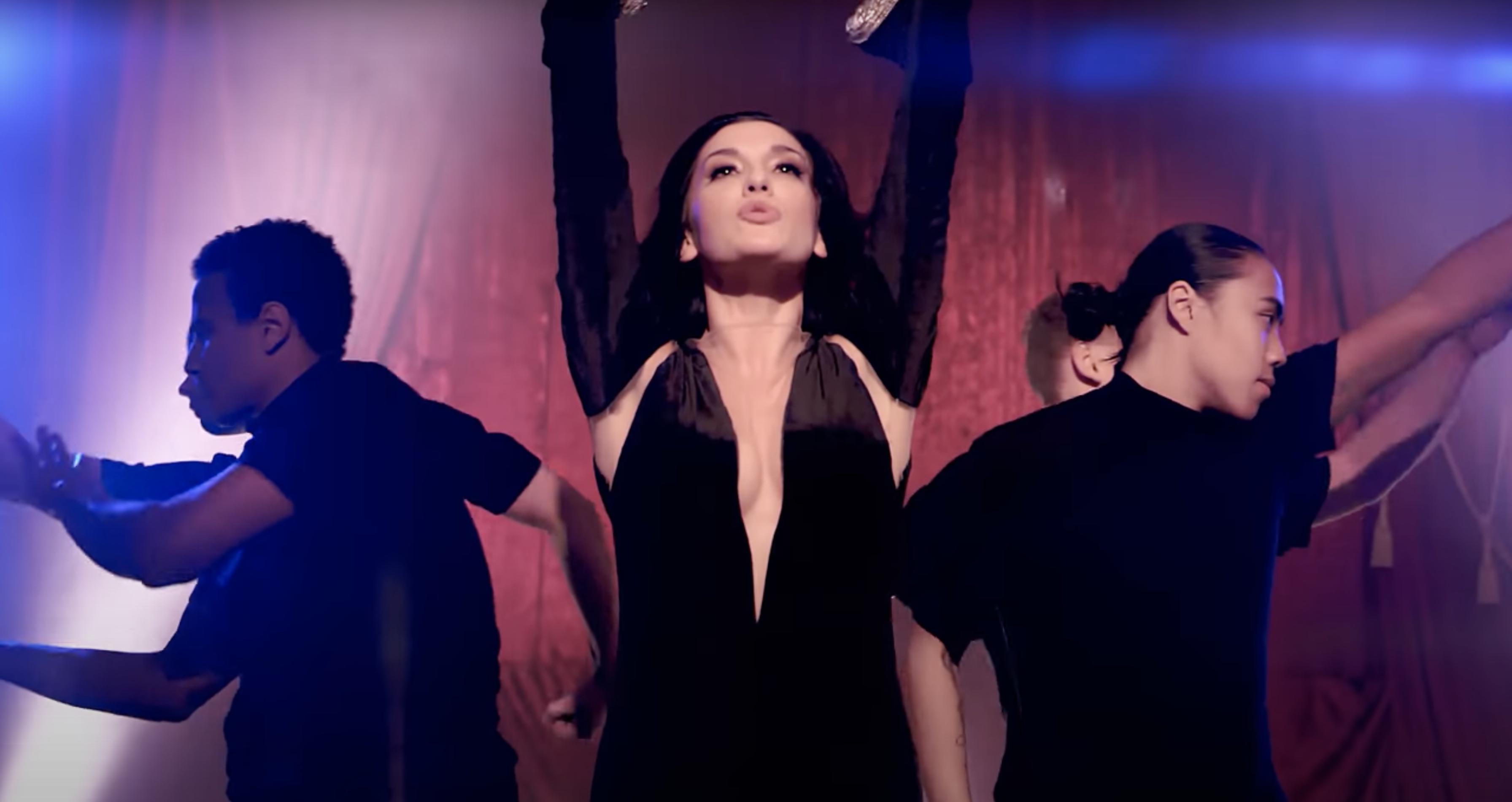 Archon feat. Ariana Savalas: Legendary Lover